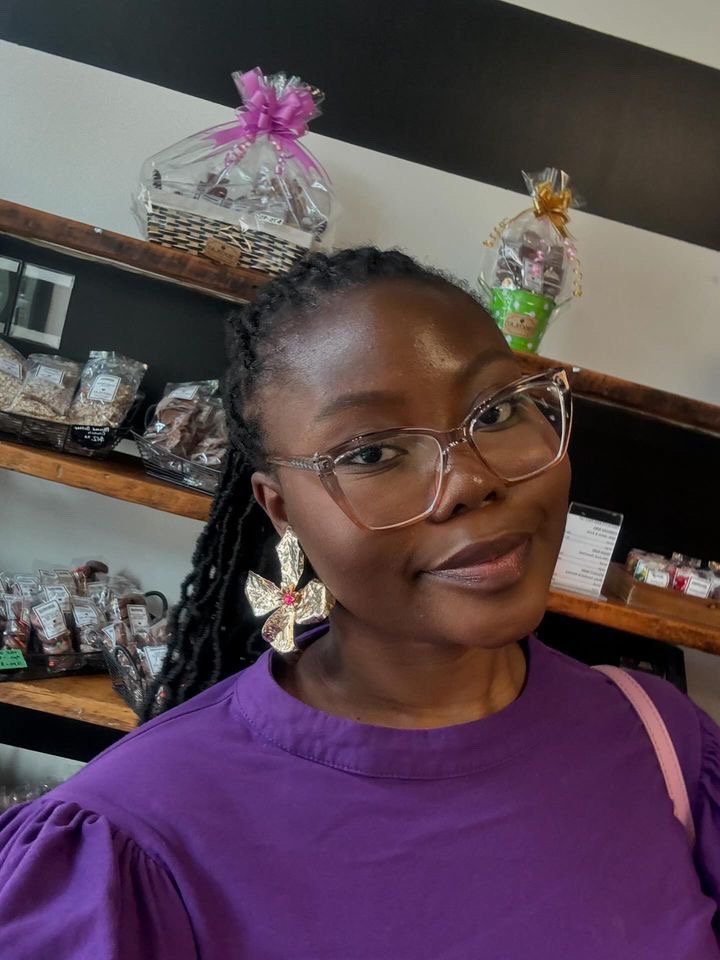 E49B18B3-3154-4FAA-B80C-0B438018092C